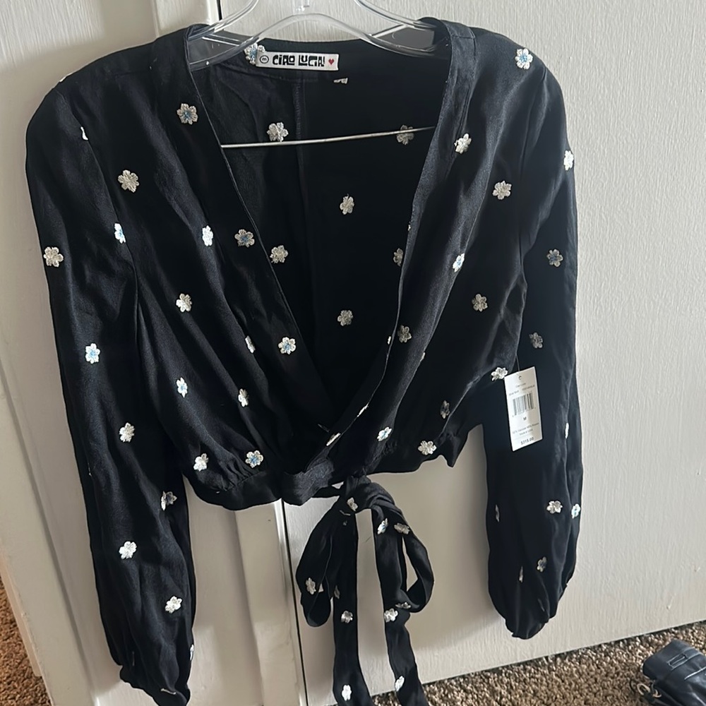 NWT Ciao Lucia Black floral cropped wrap top size medium